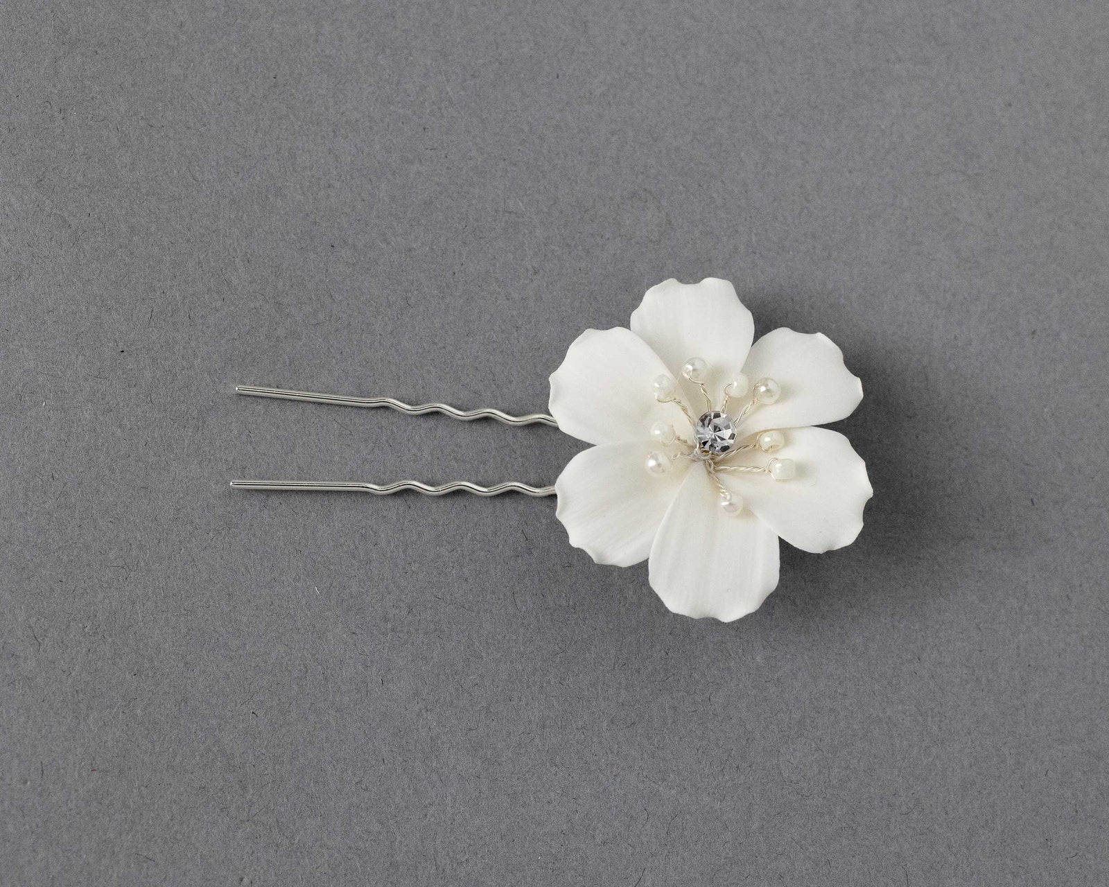 Ivory Porcelain Flower Pearl Hair Pin