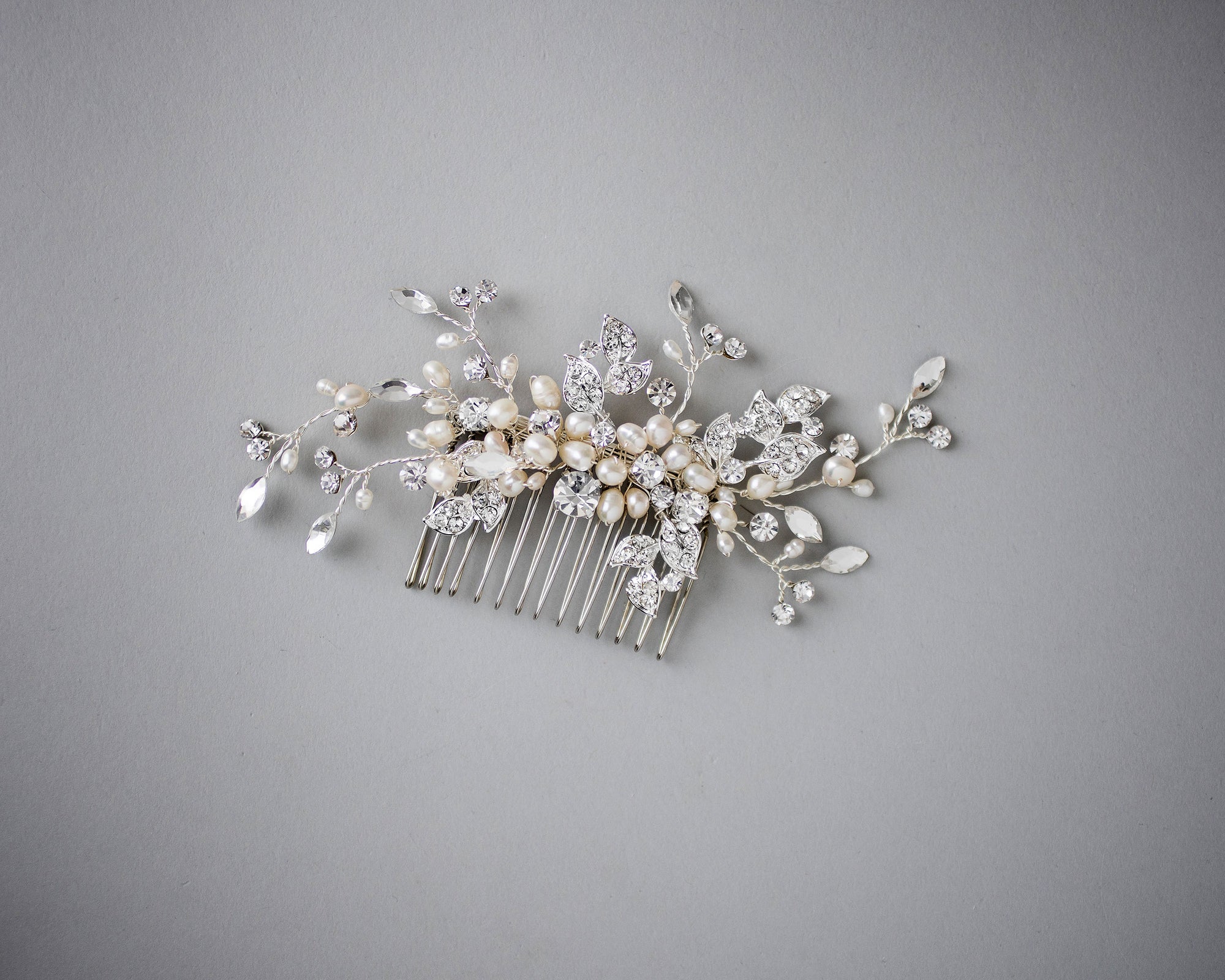 Wedding Comb of Crystal Leaves and Ivory Pearls