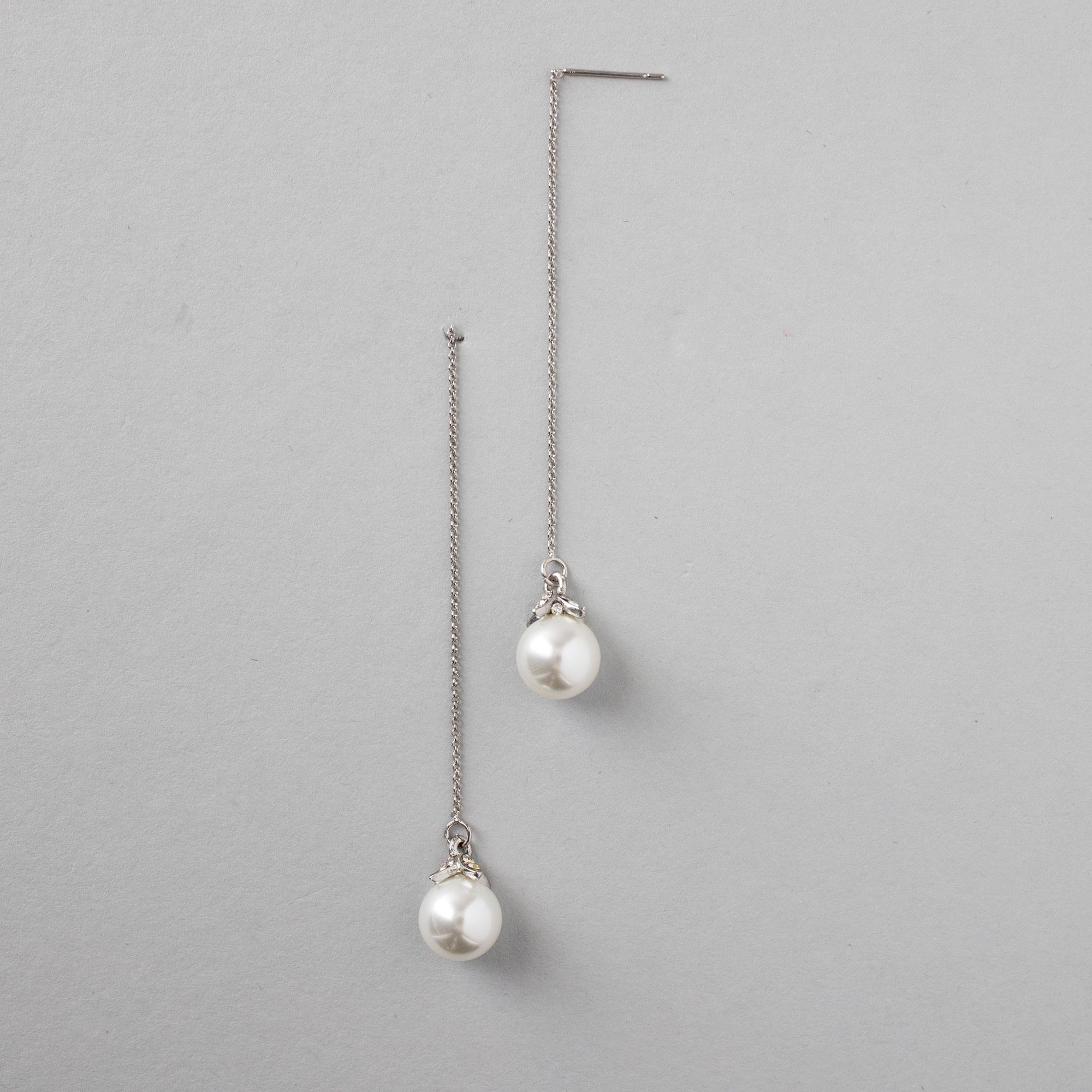Minimalist Pearl Thread Earrings