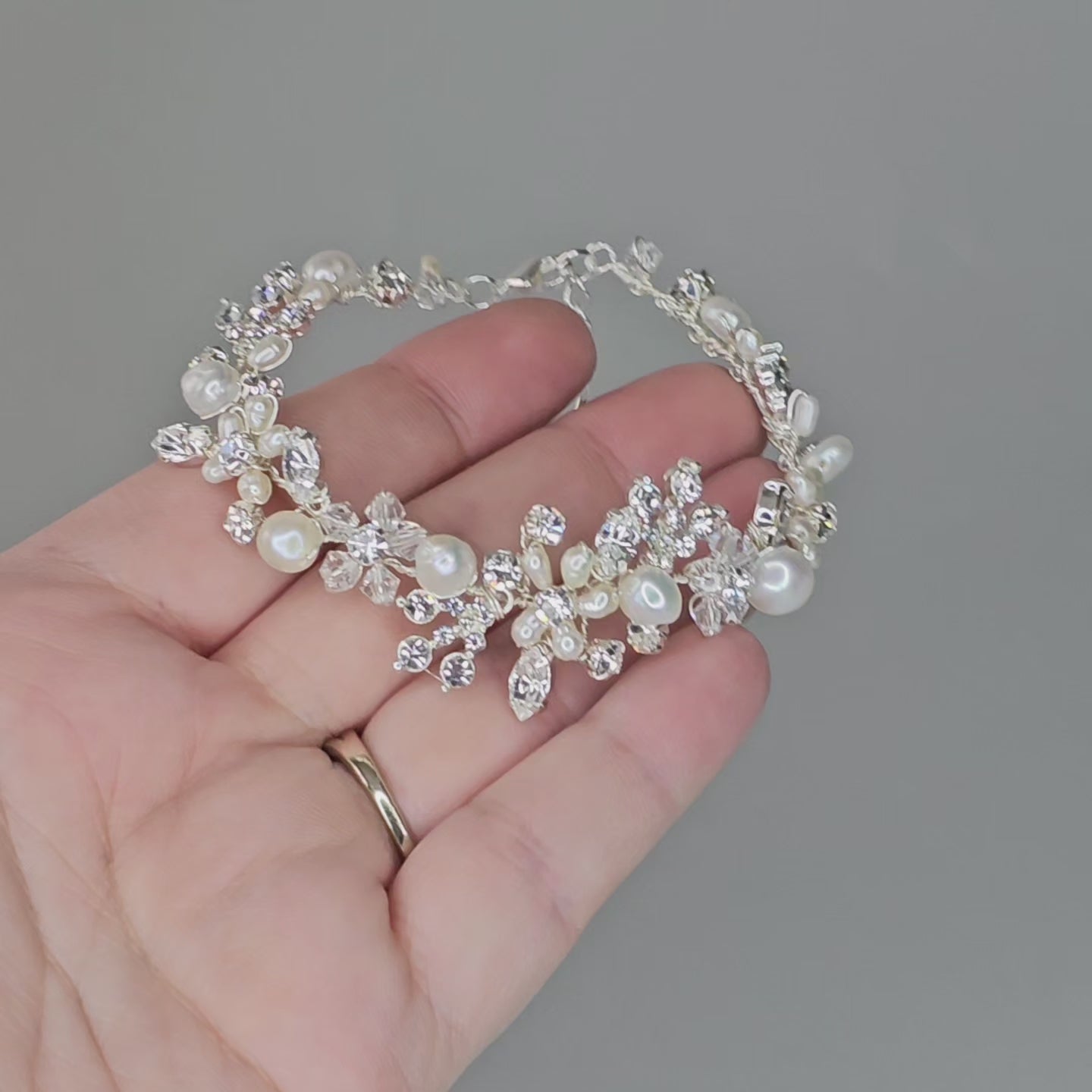Bracelet with Freshwater Pearls and Crystals