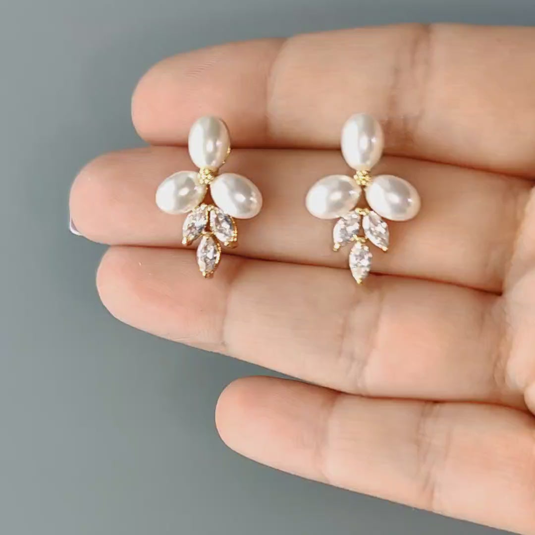 Gold Pearl Stud Earrings for the Bride
