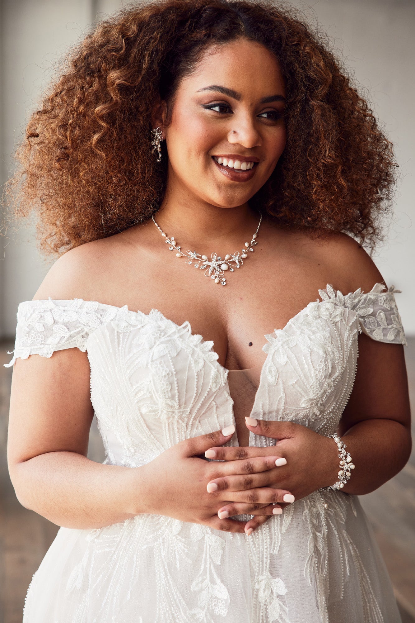 Starfish Wedding Necklace with Pearls - Necklace Set - Cassandra Lynne