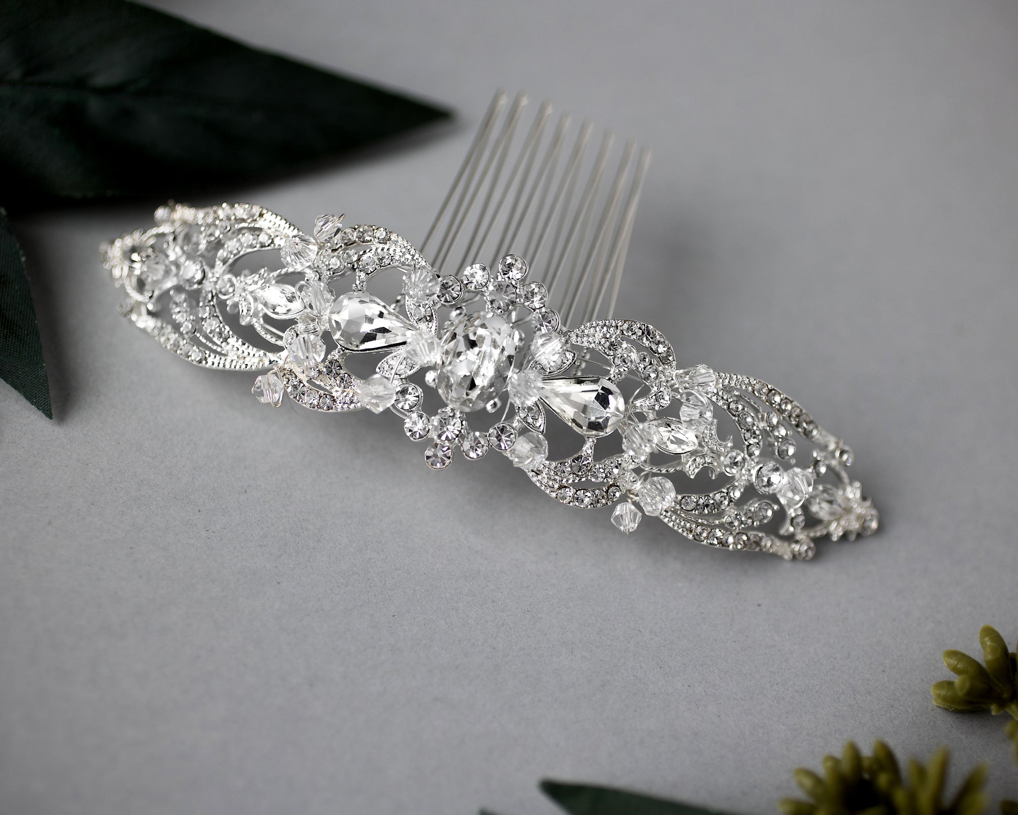 Bridal Hair Comb with Oval Jewel Center - Cassandra Lynne