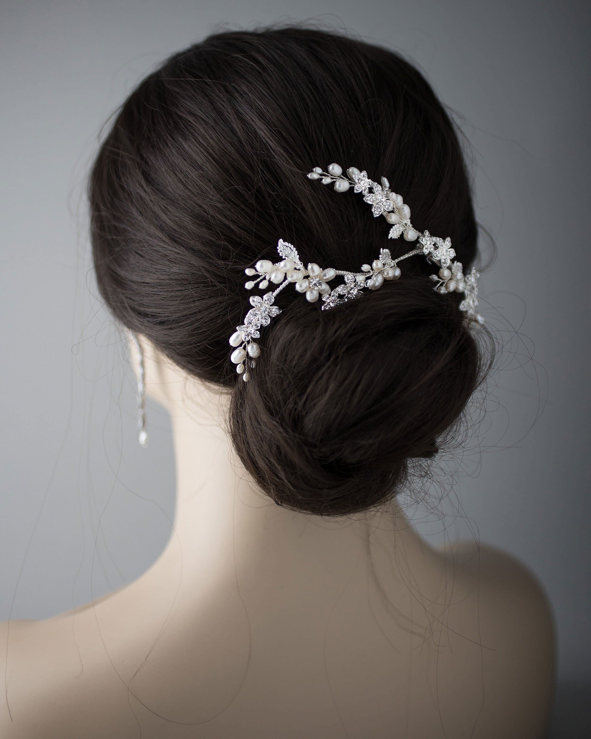 Pearl Bridal Vine Clip with Crystal Flowers - Cas