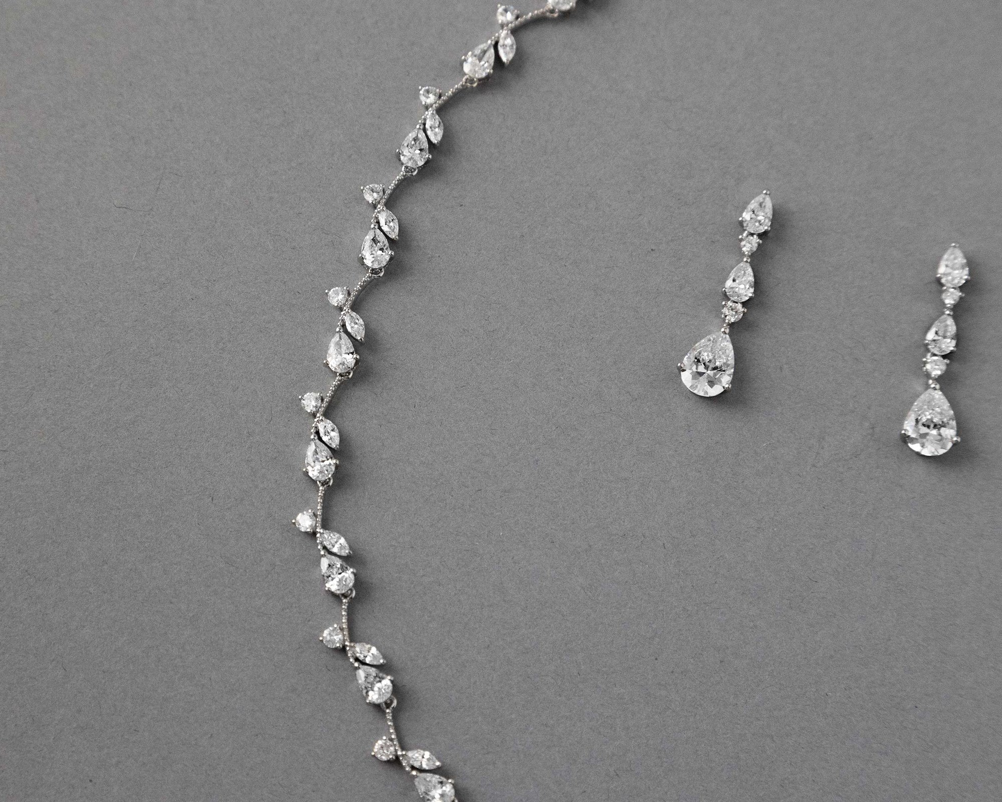 Pear Flower Buds Linked CZ Necklace and Earrings