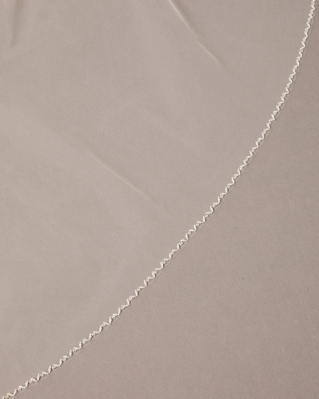 Fingertip Bridal Veil with Opaque Beads and Crystals