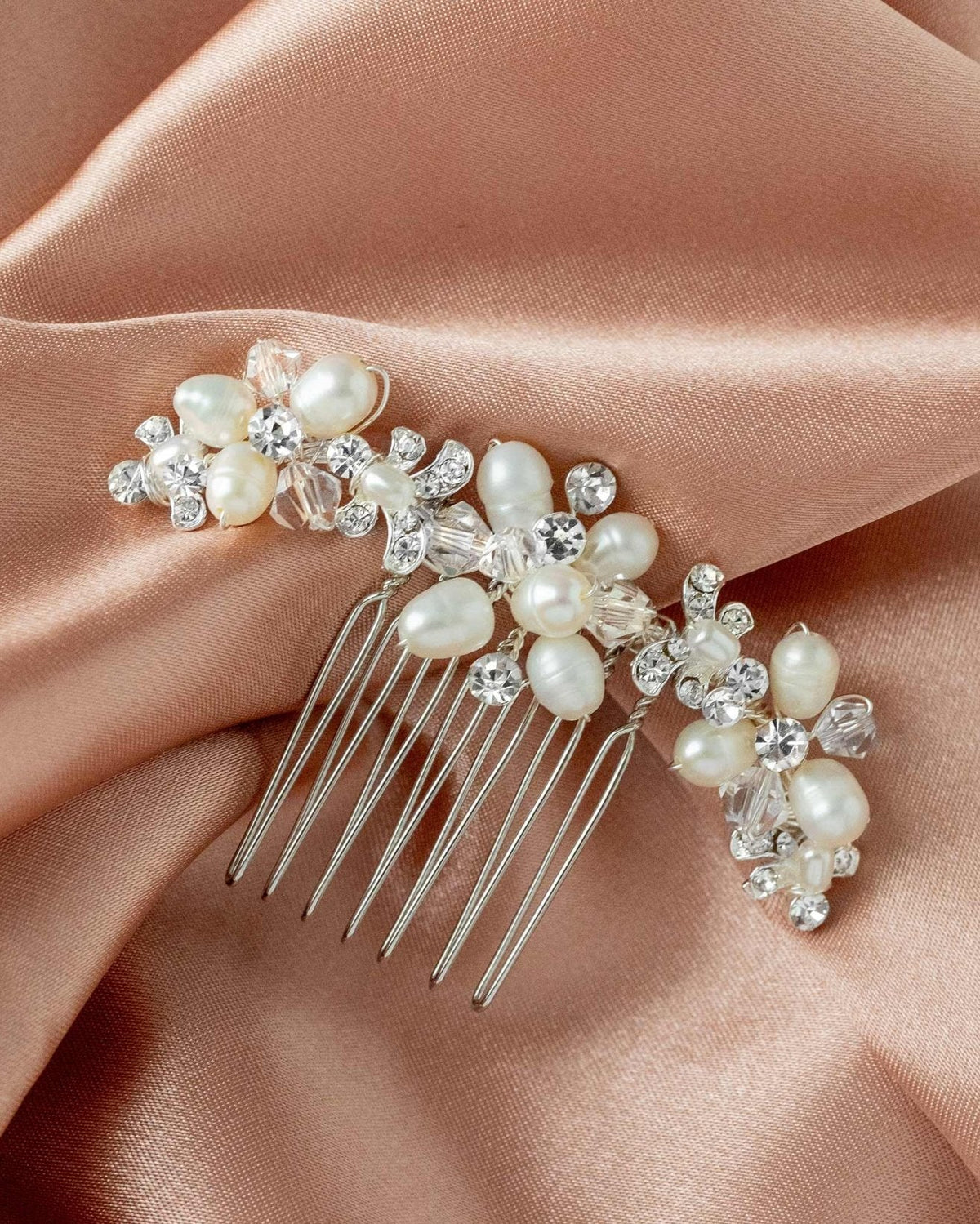 Cultured Pearl Crystal Comb for the Bride - Cassandra Lynne display picture 2