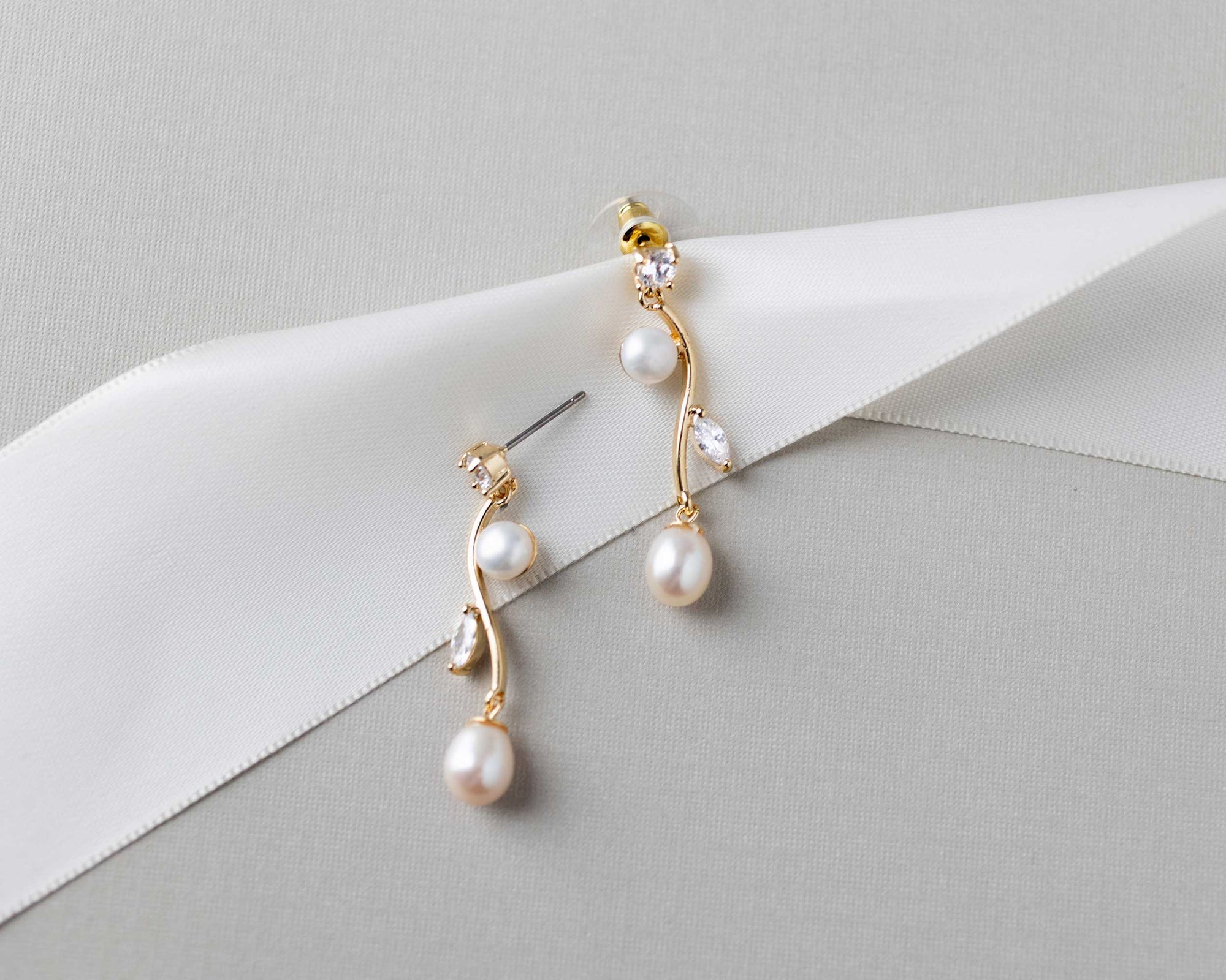 Ivory Freshwater Cultured Pearl Vine Earrings
