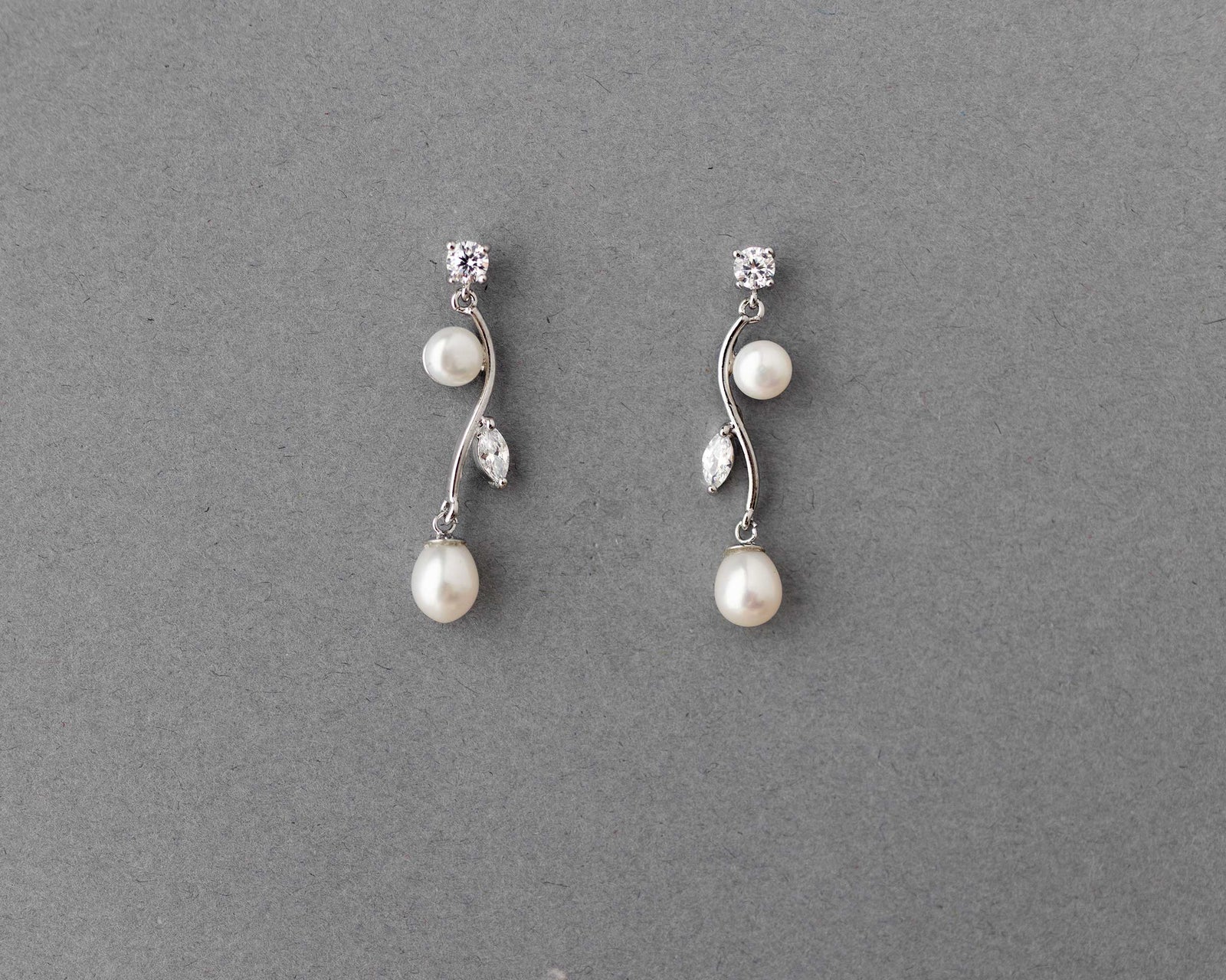 Ivory Freshwater Cultured Pearl Vine Earrings