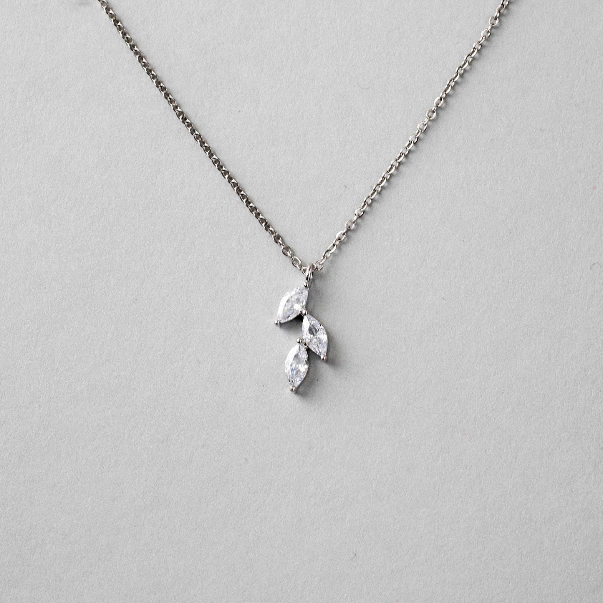 Dainty Leaf Pendant Necklace - Pendant - Cassandra Lynne