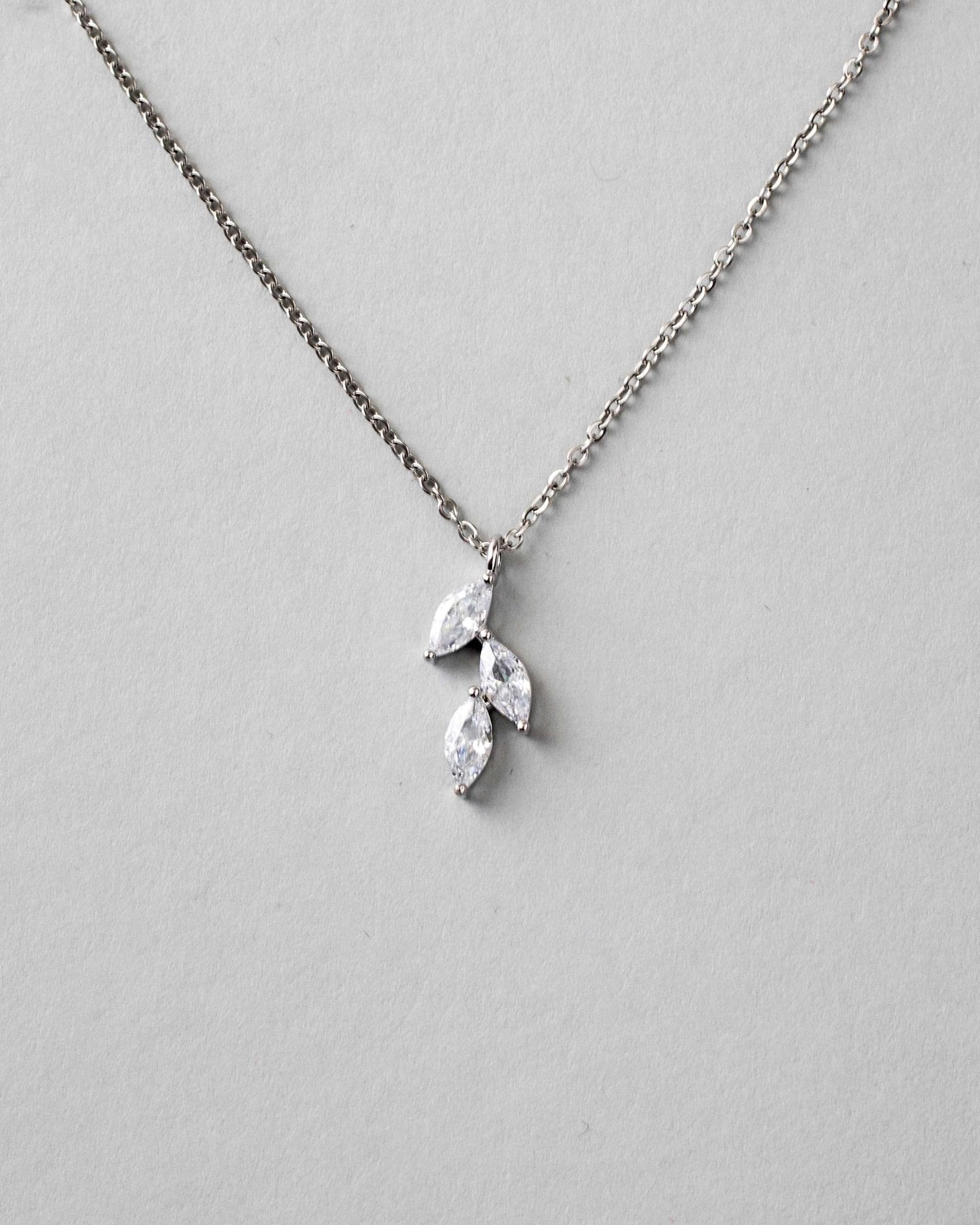 Dainty Leaf Pendant Necklace - Pendant - Cassandra Lynne