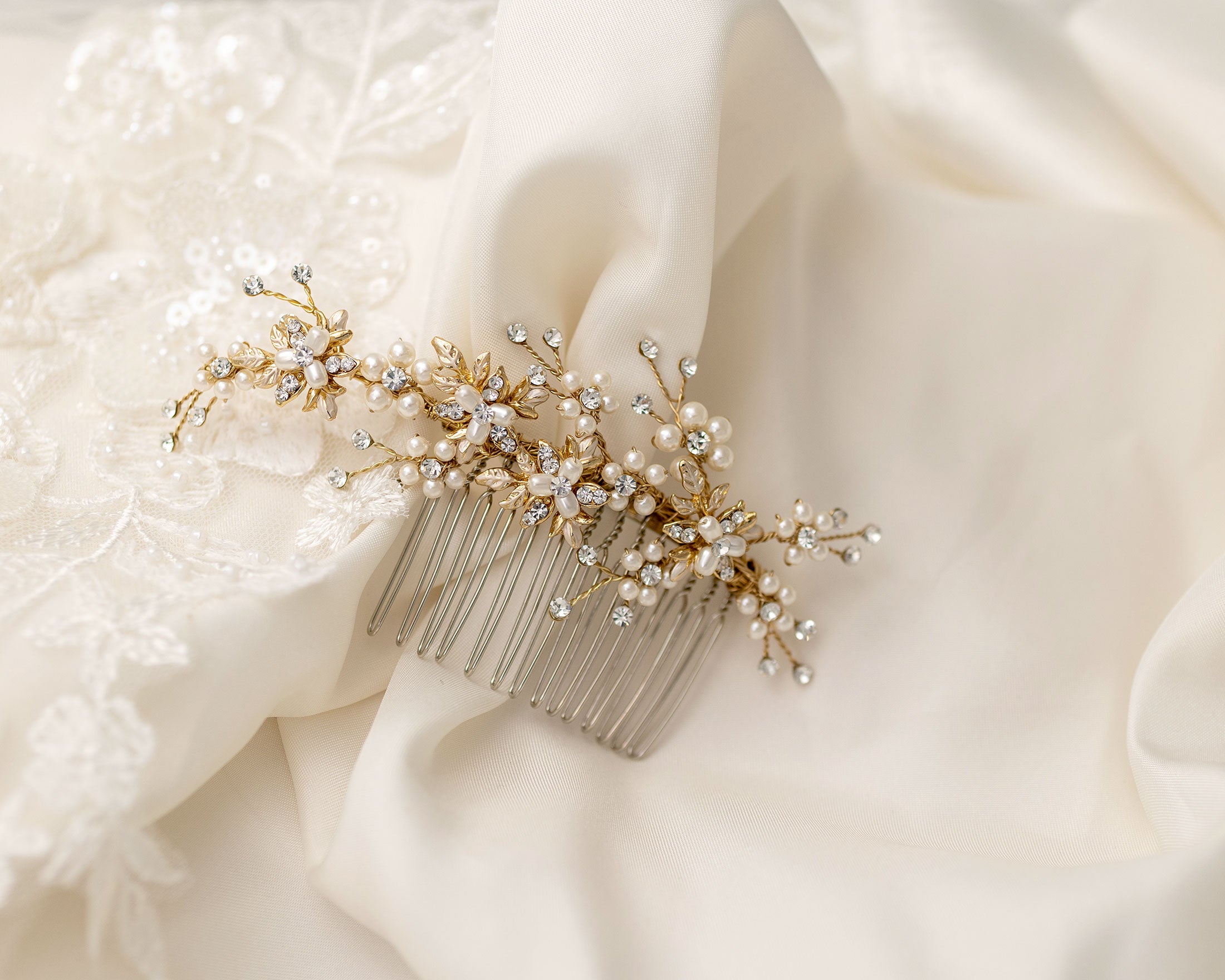 Delicate Wedding Hair Comb with Pearls Gold-Cassandra Lynne
