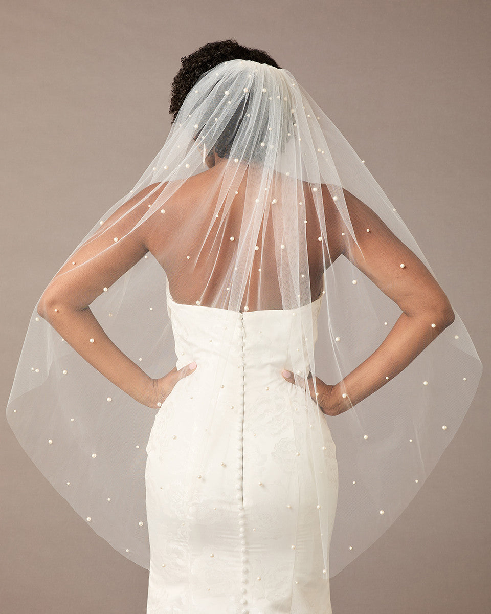 Pearl Scattered Fingertip Bridal Veil Ivory - Cassandra Lynne