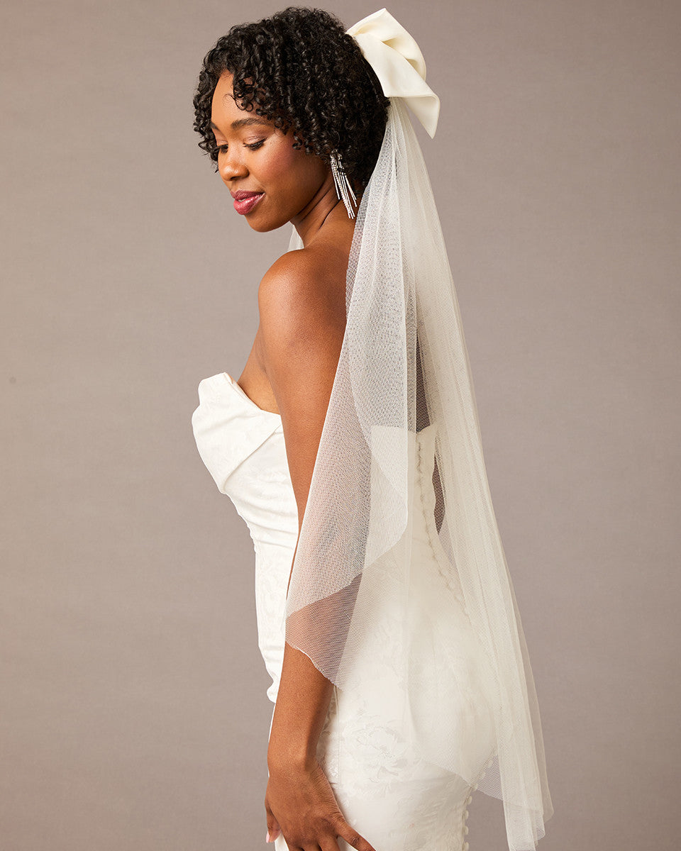 Side View Ivory Bow Wedding Veil - Cassandra Lynne