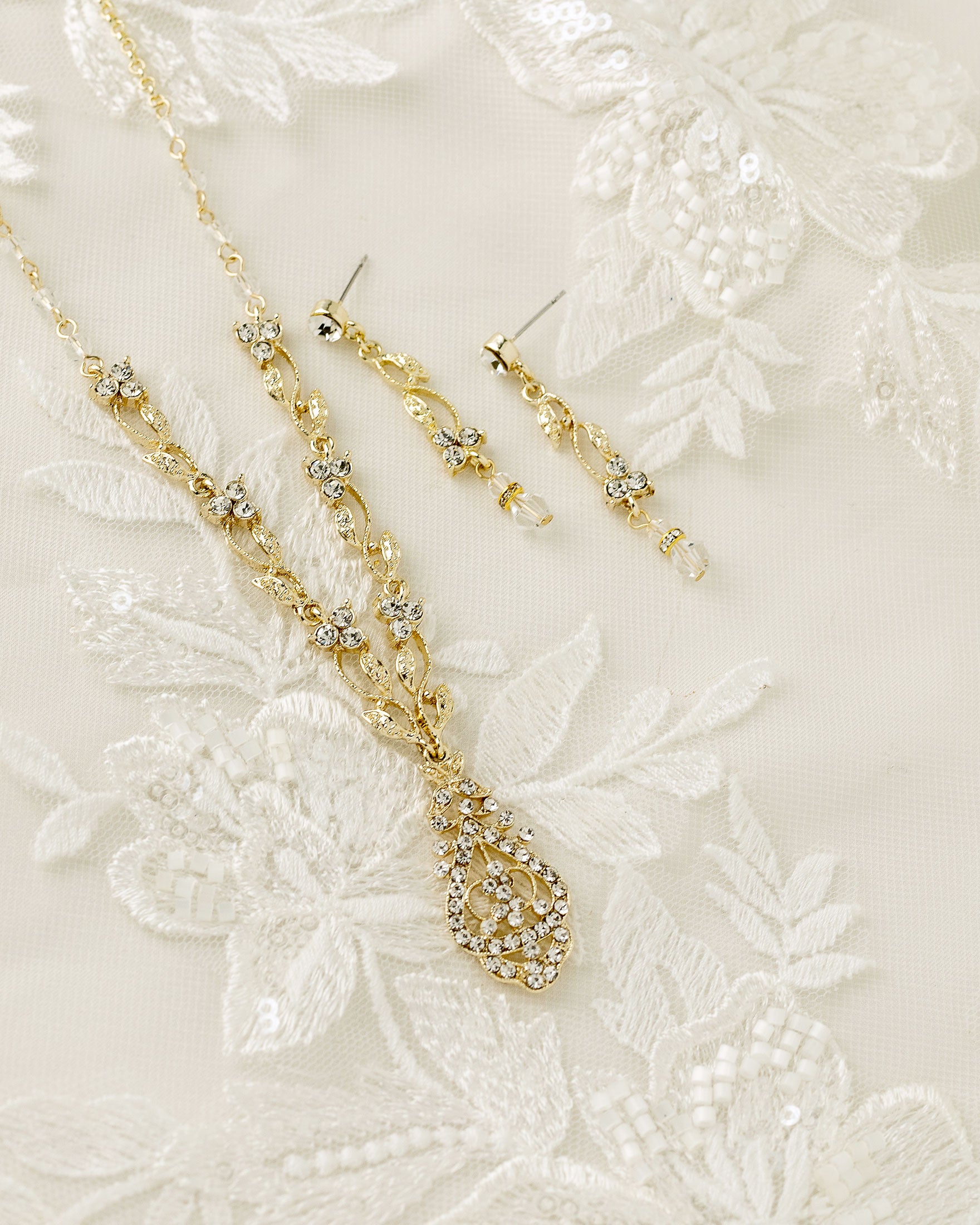 Vintage Drop and Vines Crystal Necklace Set Gold - Cassandra Lynne