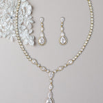 gold vintage inspired wedding neckalce Cassandra Lynne
