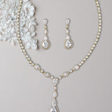 gold vintage inspired wedding neckalce Cassandra Lynne