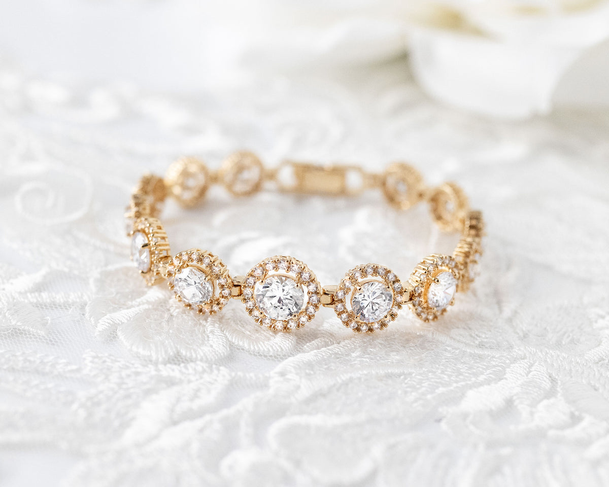 Halo CZ Bracelet for Special Occasion