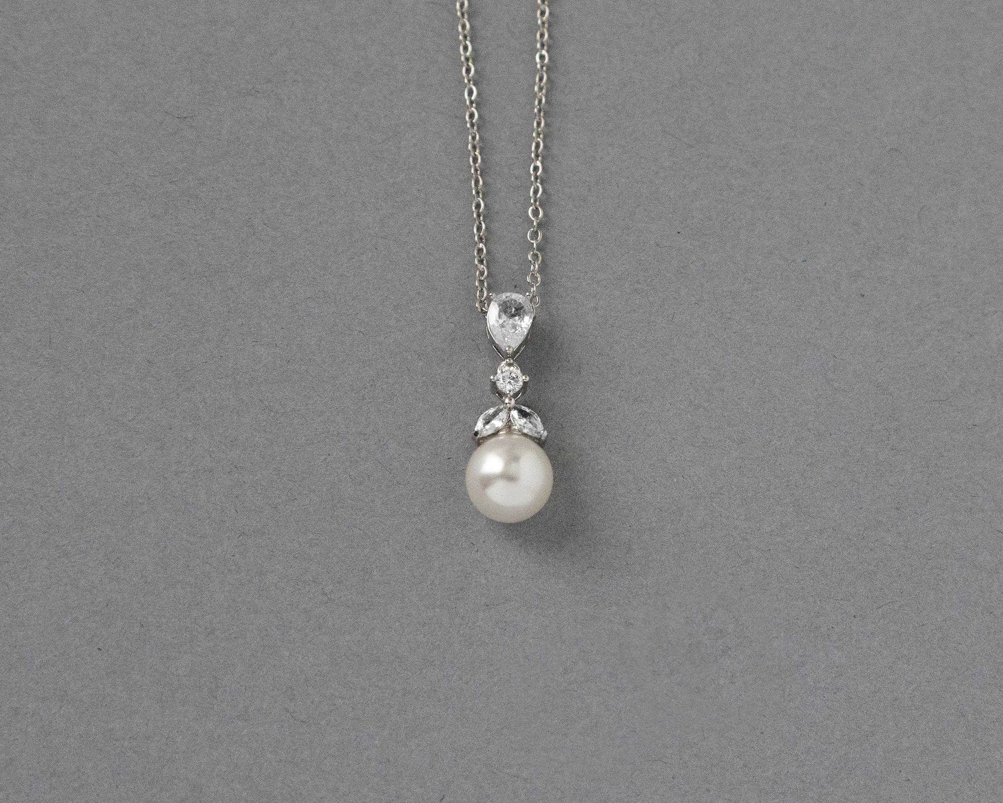 ivory Pearl Drop Pendant Necklace