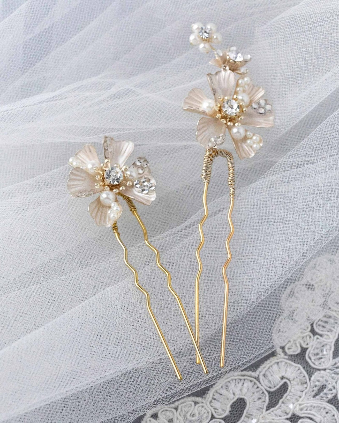 Matte Gold Flower Hair Pin Set - Hair Pins - Cassandra Lynne
