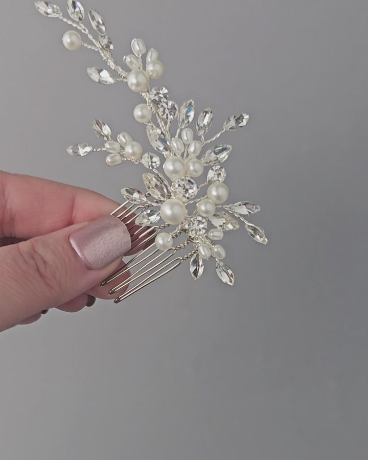 Wedding hair Comb with pearls in Silver or Gold - Cassandra Lynne