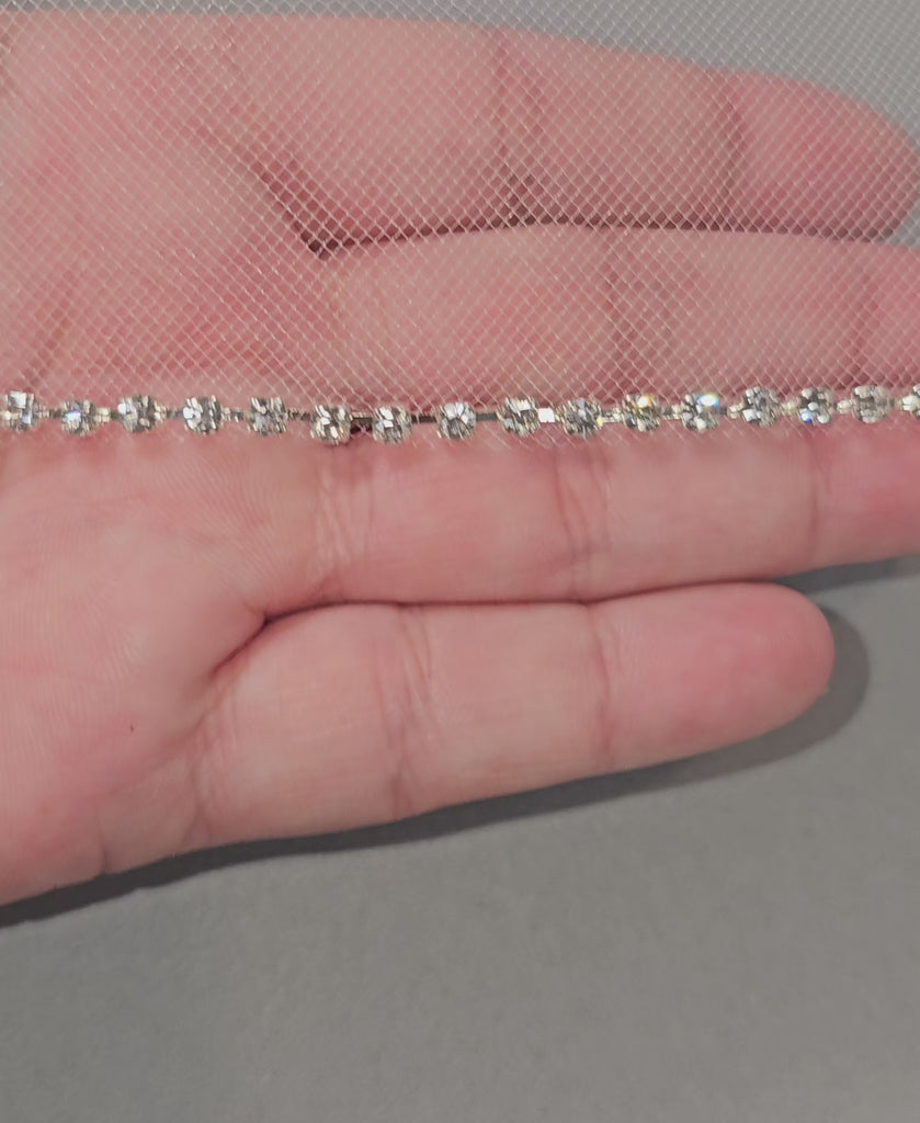 rhinestones trim classic wedding veil detail