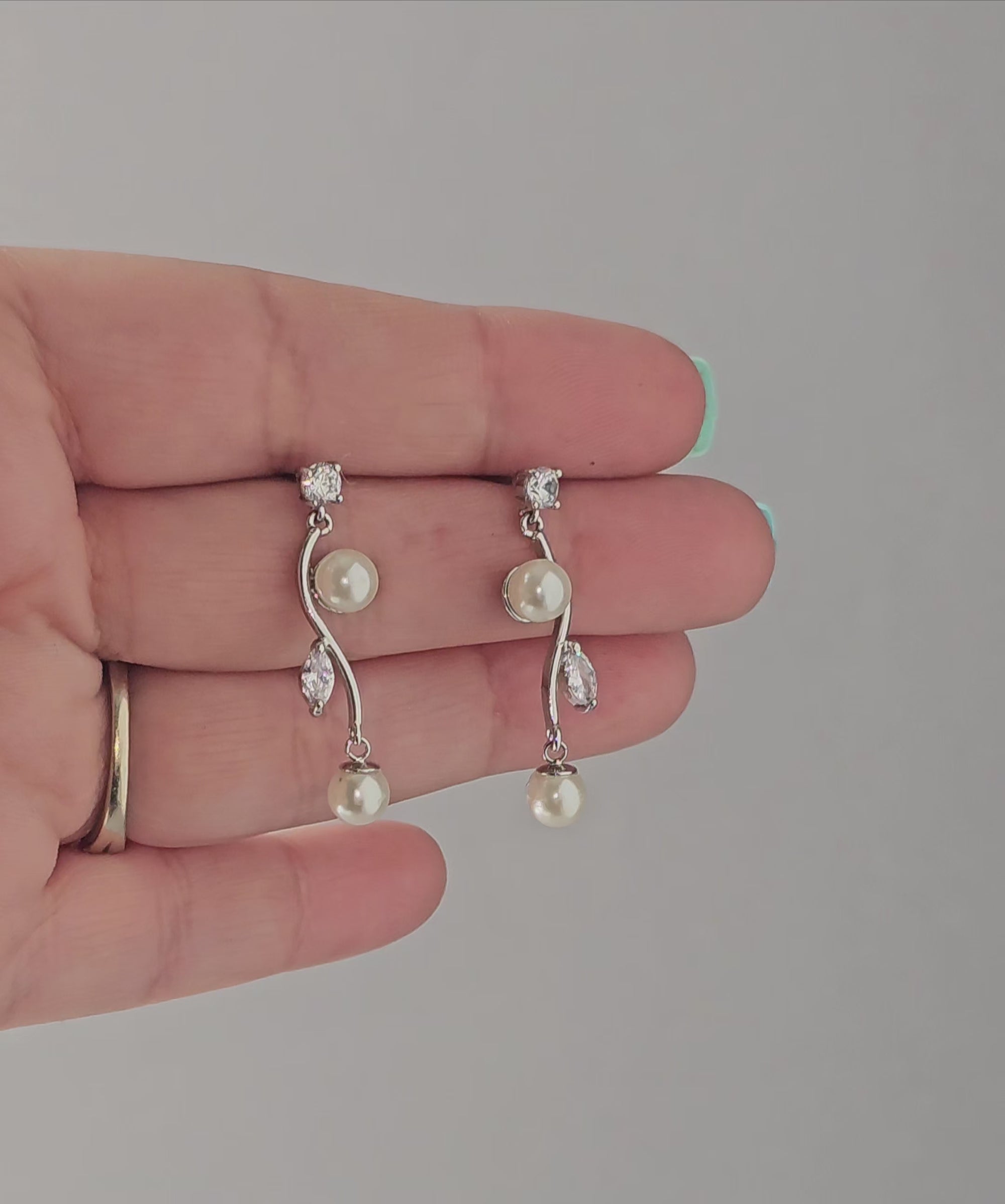 Ivory Pearl Vine Earrings