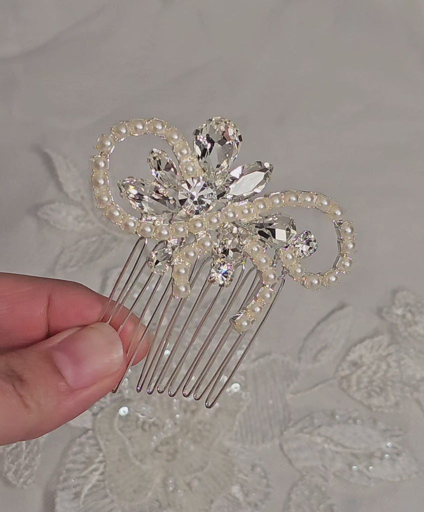 Silver wedding hair comb with ivory pearls and waterdrop rhinestones