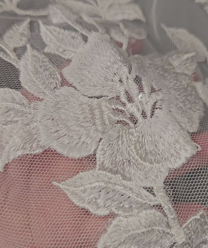 Cathedral Luxe Tulle Lace Wedding Veil Detail