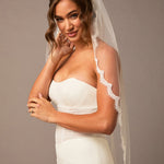 Fingertip Bridal Veil with Scalloped Small Eyelash Lace