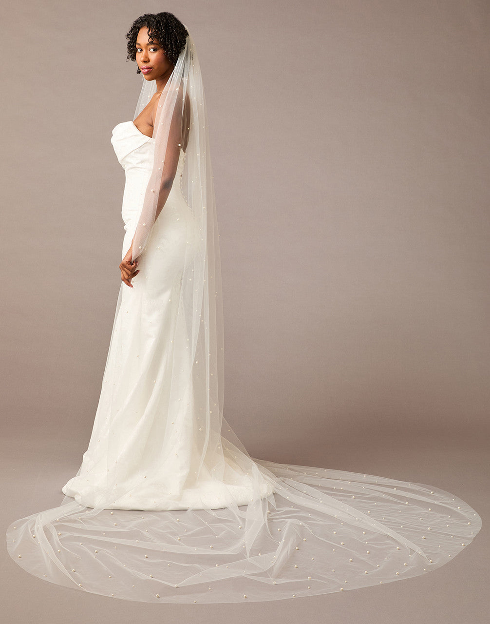 Pearl Scattered Cathedral Bridal Veil - Cassandra Lynne