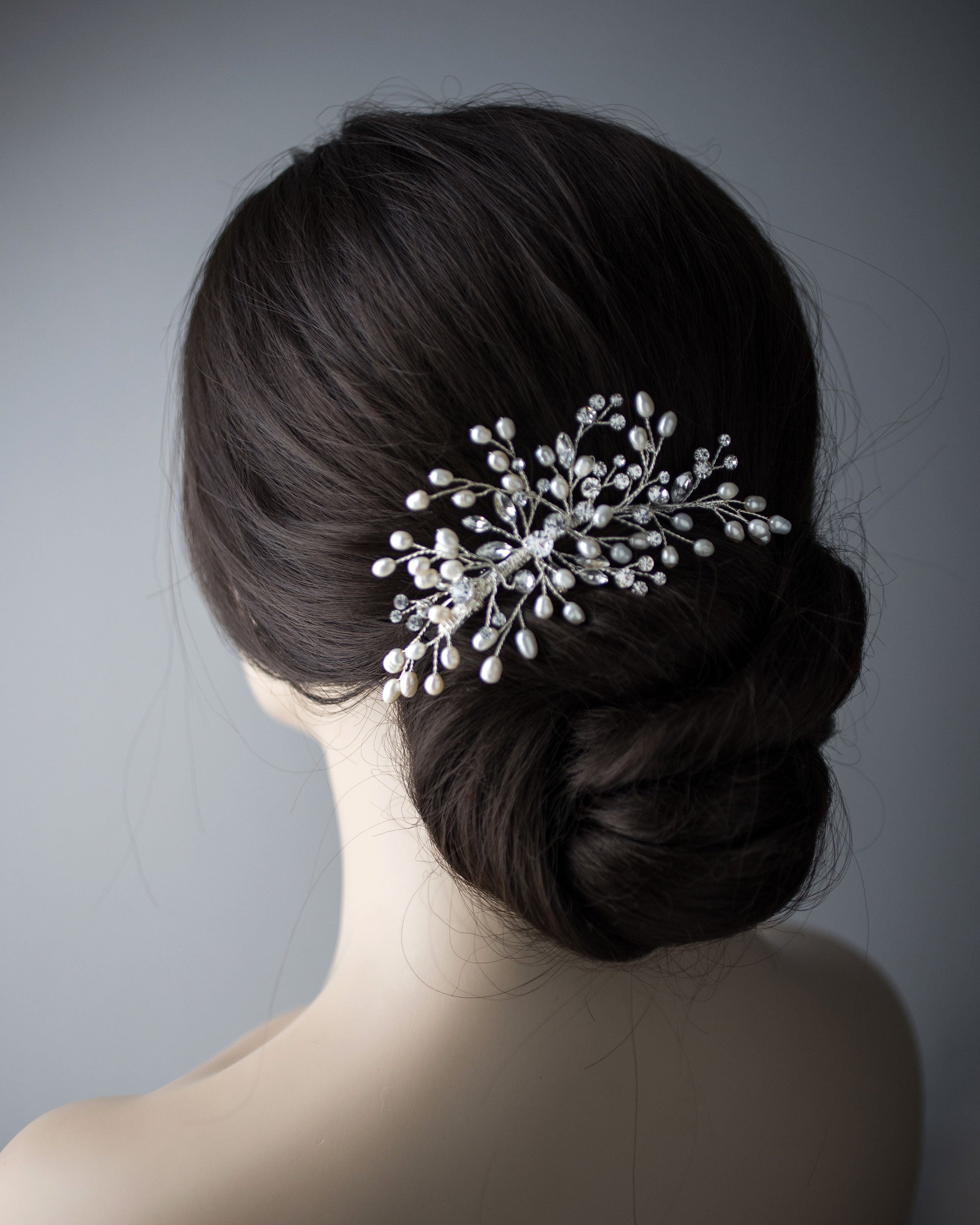 Minimalist Crystal and Pearl Hair Clip for the Bride