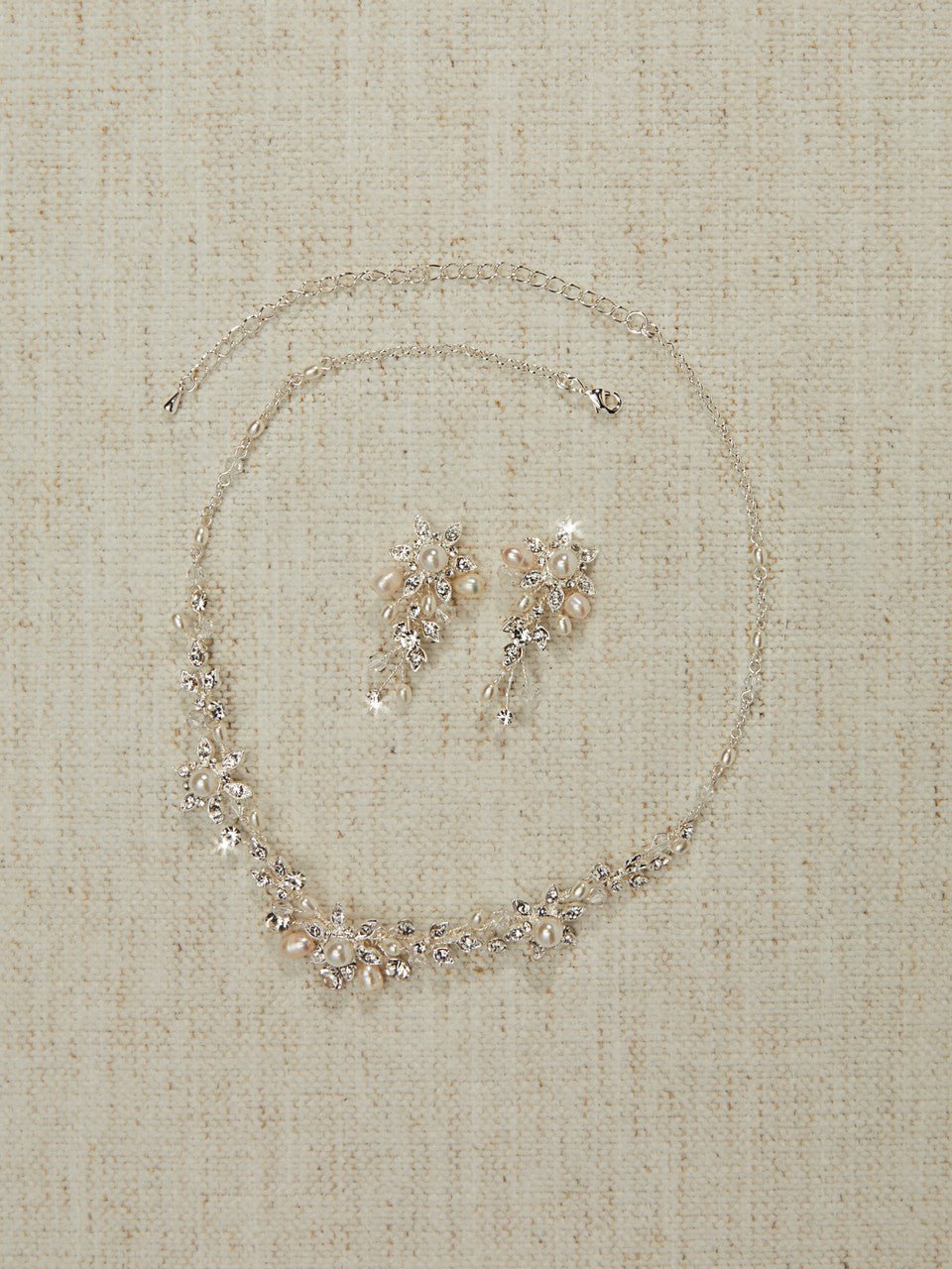 Star Flower Dainty Necklace Set with Pearls - Necklace Set - Cassandra Lynne