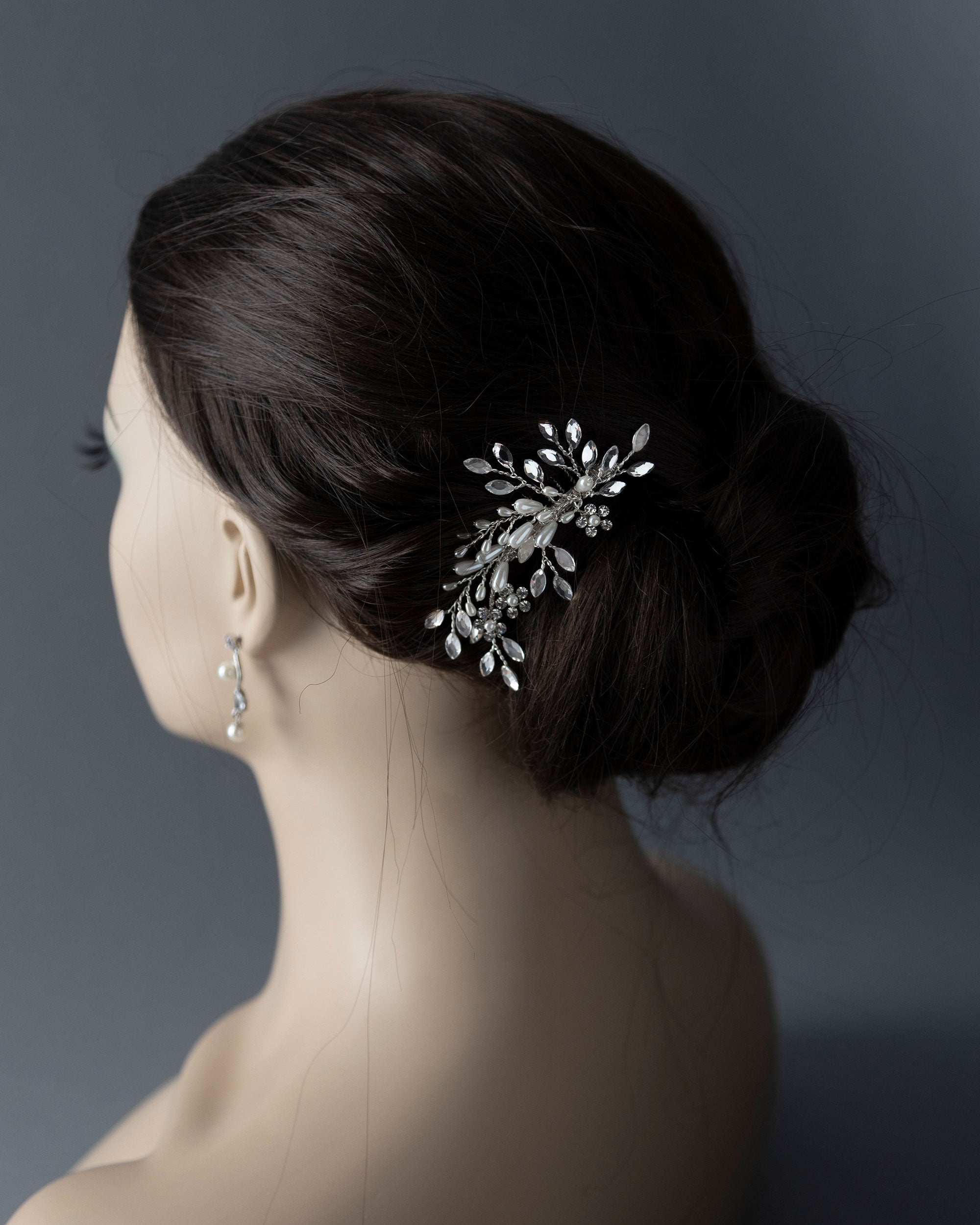 teardrop wedding hair comb in silver
