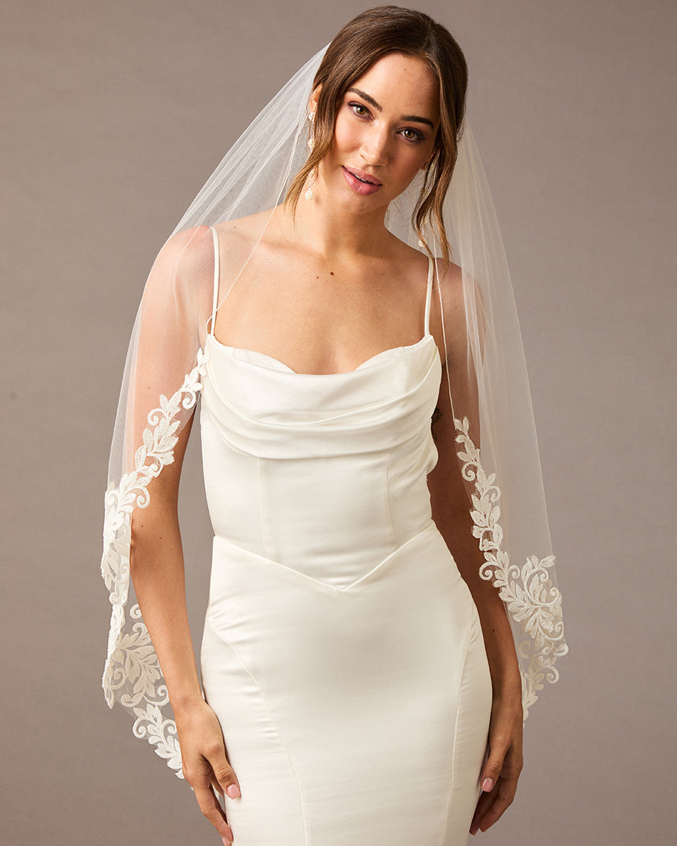 Fingertip Bridal Veil with Venetian Style Appliques - Cassandra Lynne