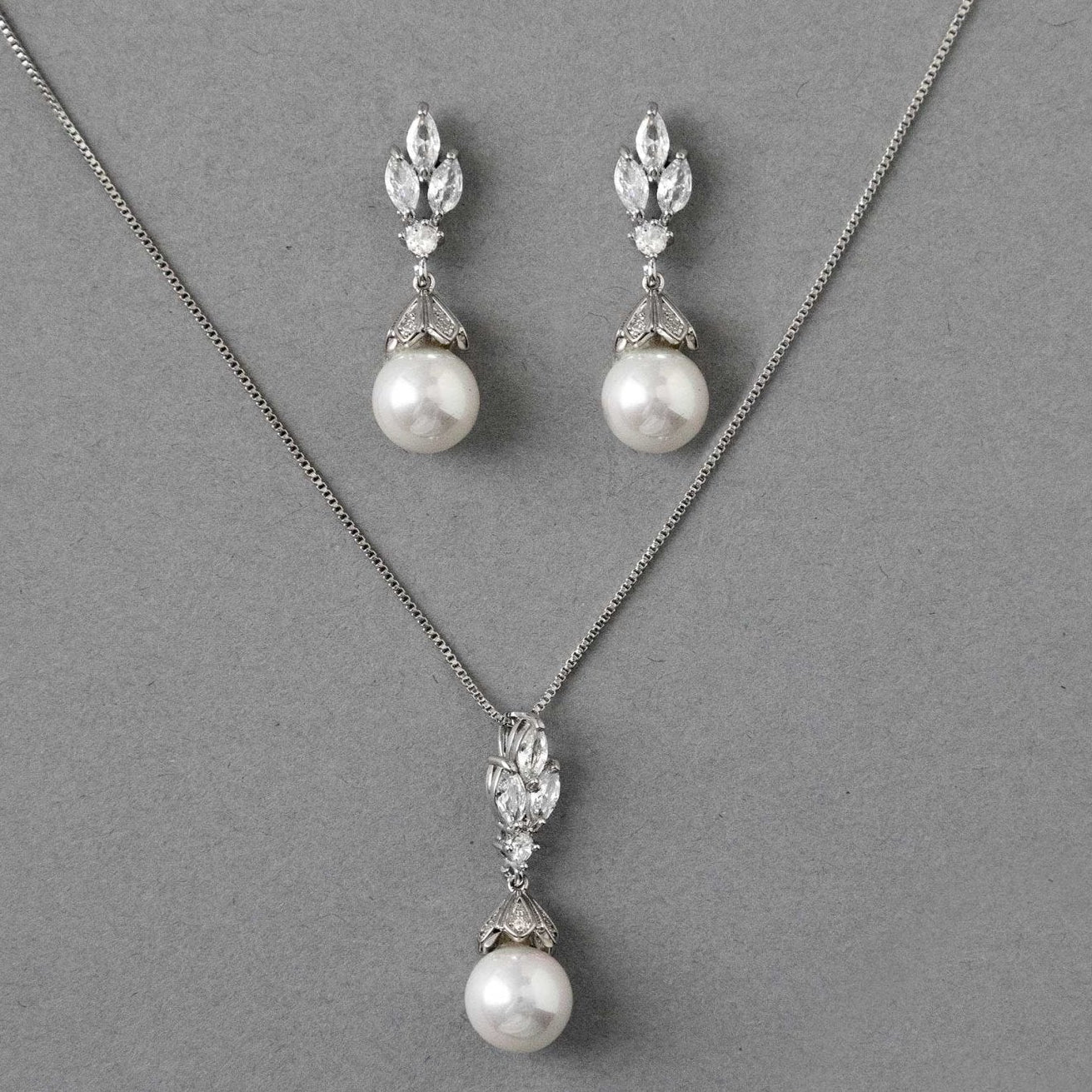 Vintage Inspired Pearl Pendant Necklace Set - Pendant - Cassandra Lynne