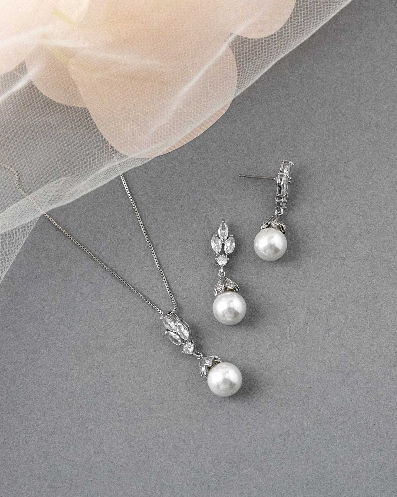 Vintage Inspired Pearl Pendant Necklace Set - Pendant - Cassandra Lynne