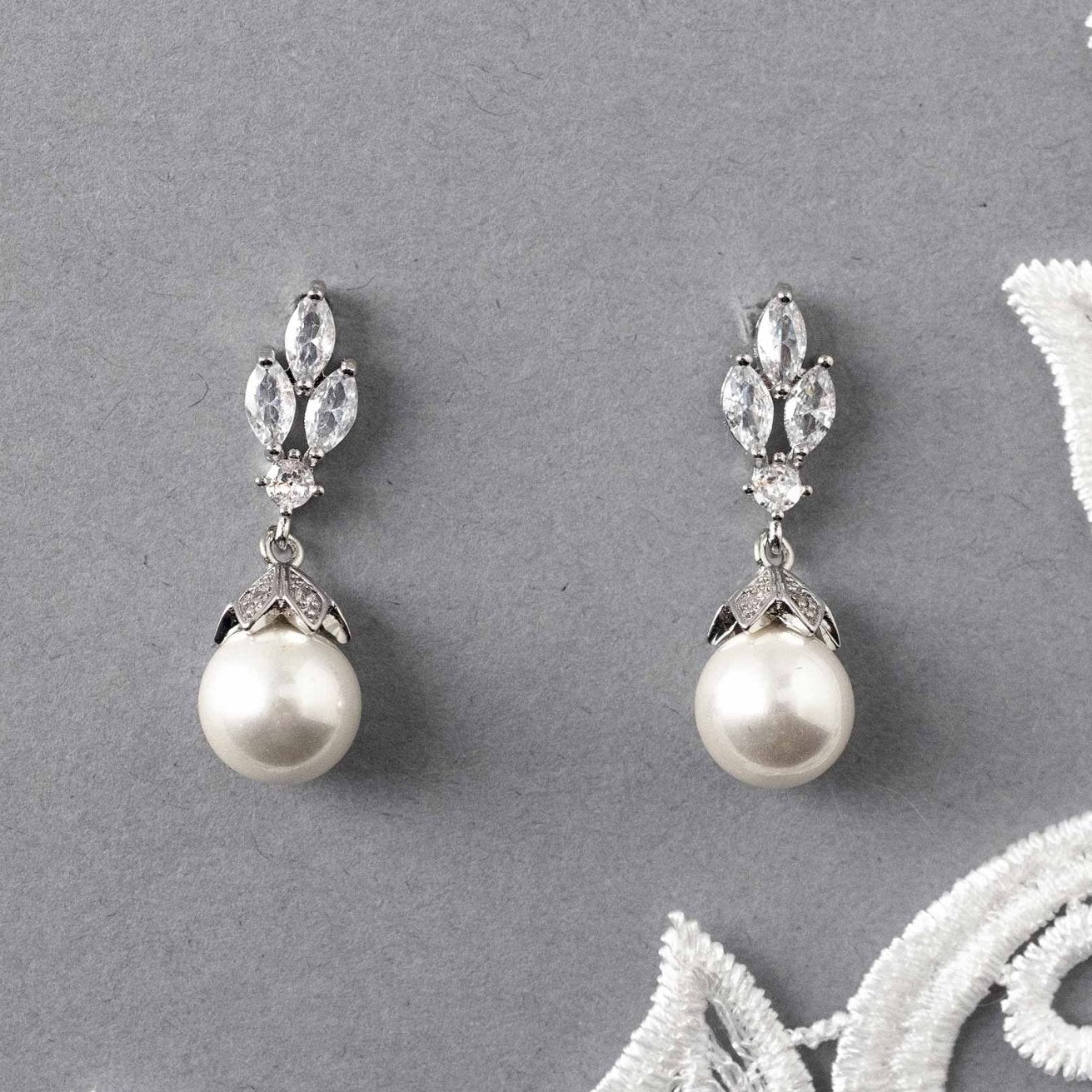 Vintage Inspired Pearl Pendant Necklace Set - Pendant - Cassandra Lynne