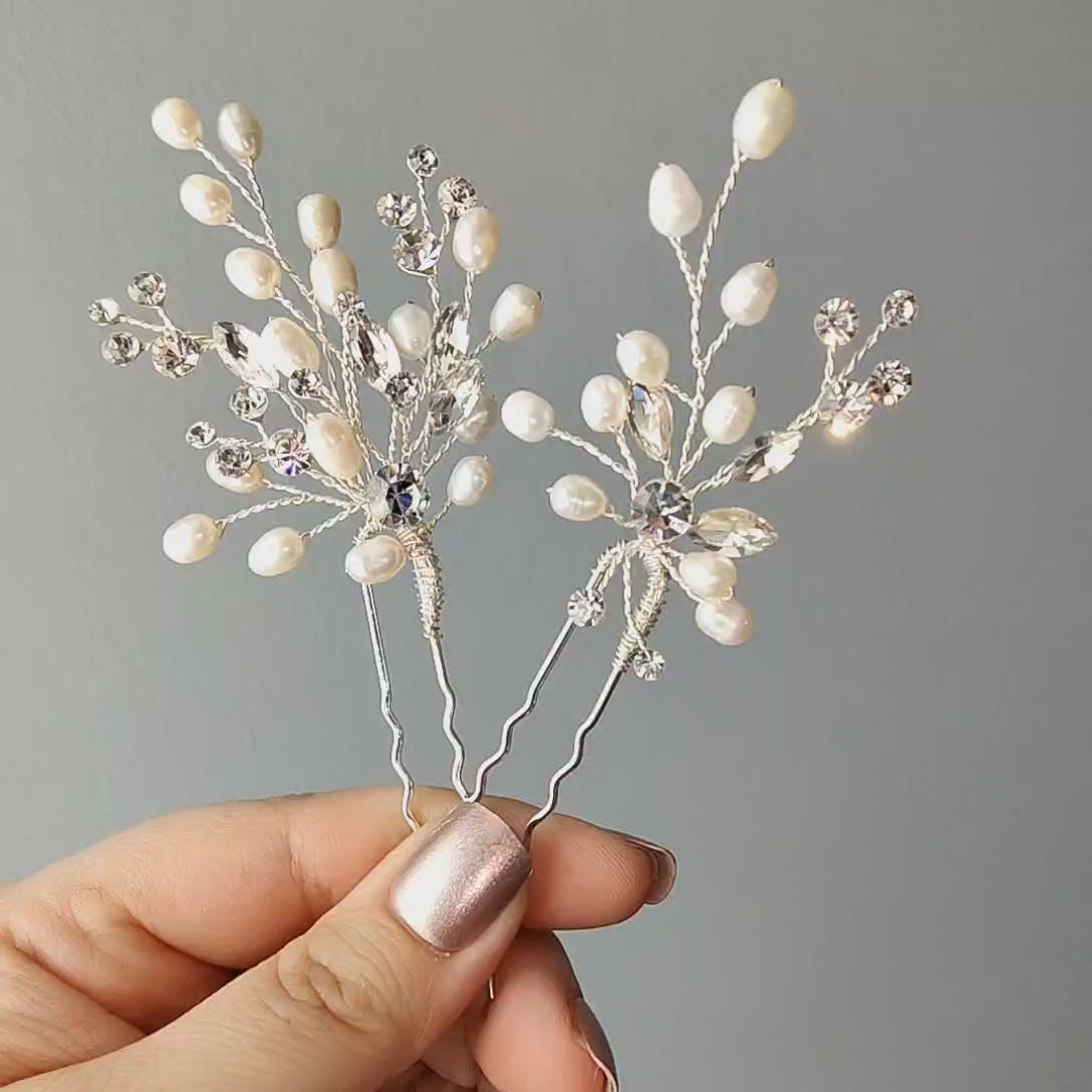 Freshwater pearl bridal hair pin set