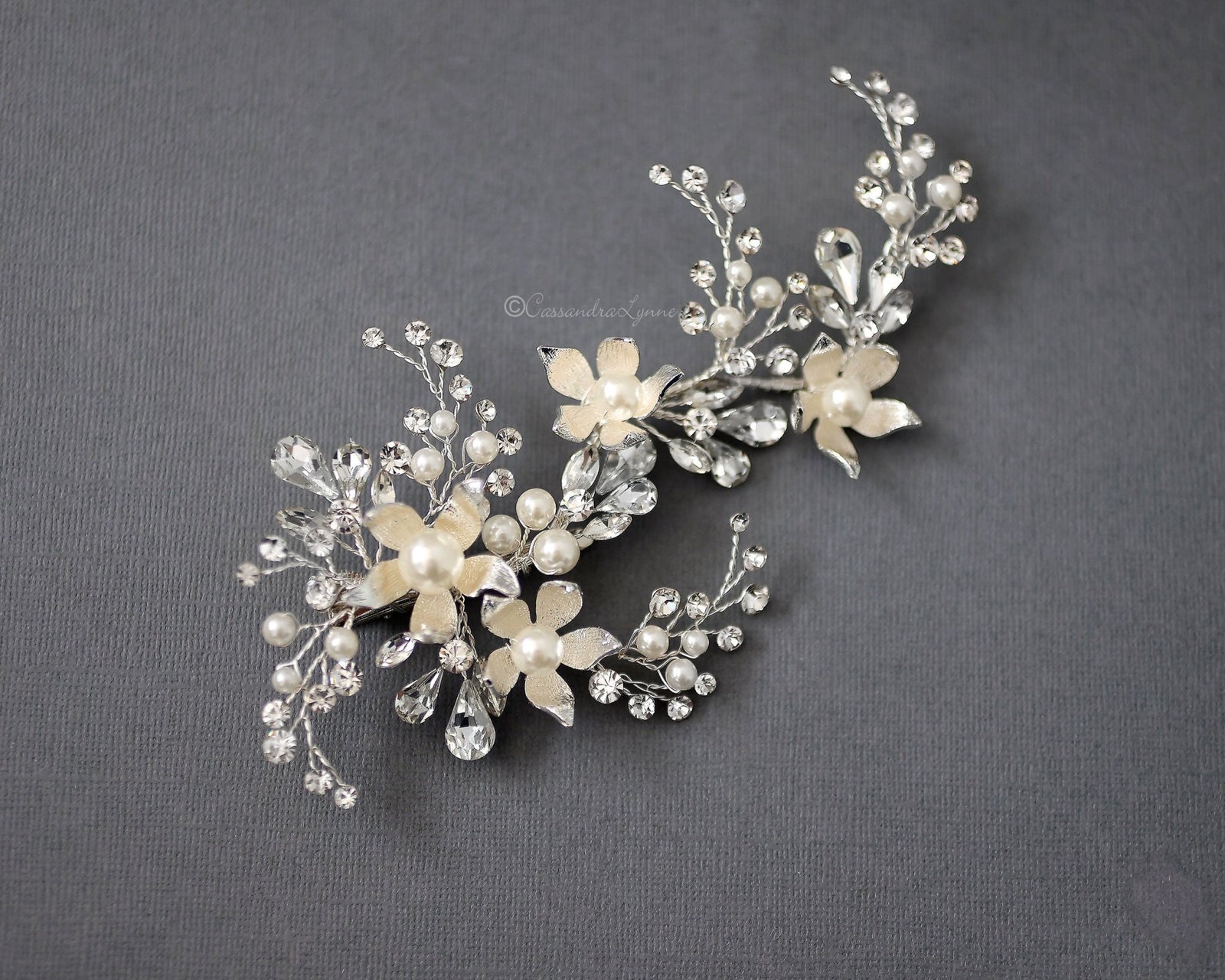 Bridal Hair Clip of Pearl Flowers