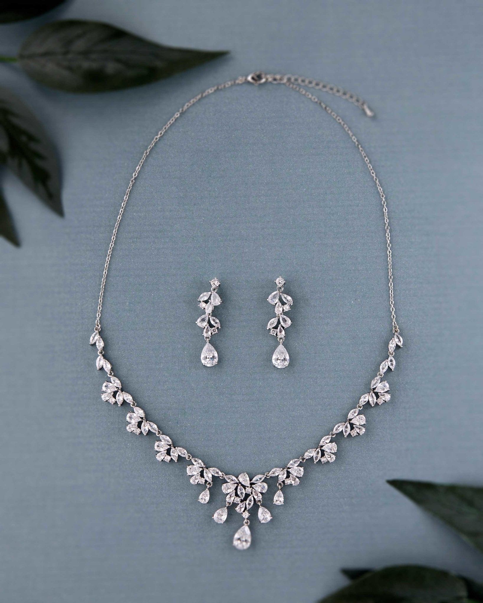 Bridal Necklace Set of Dangle Pear Stones