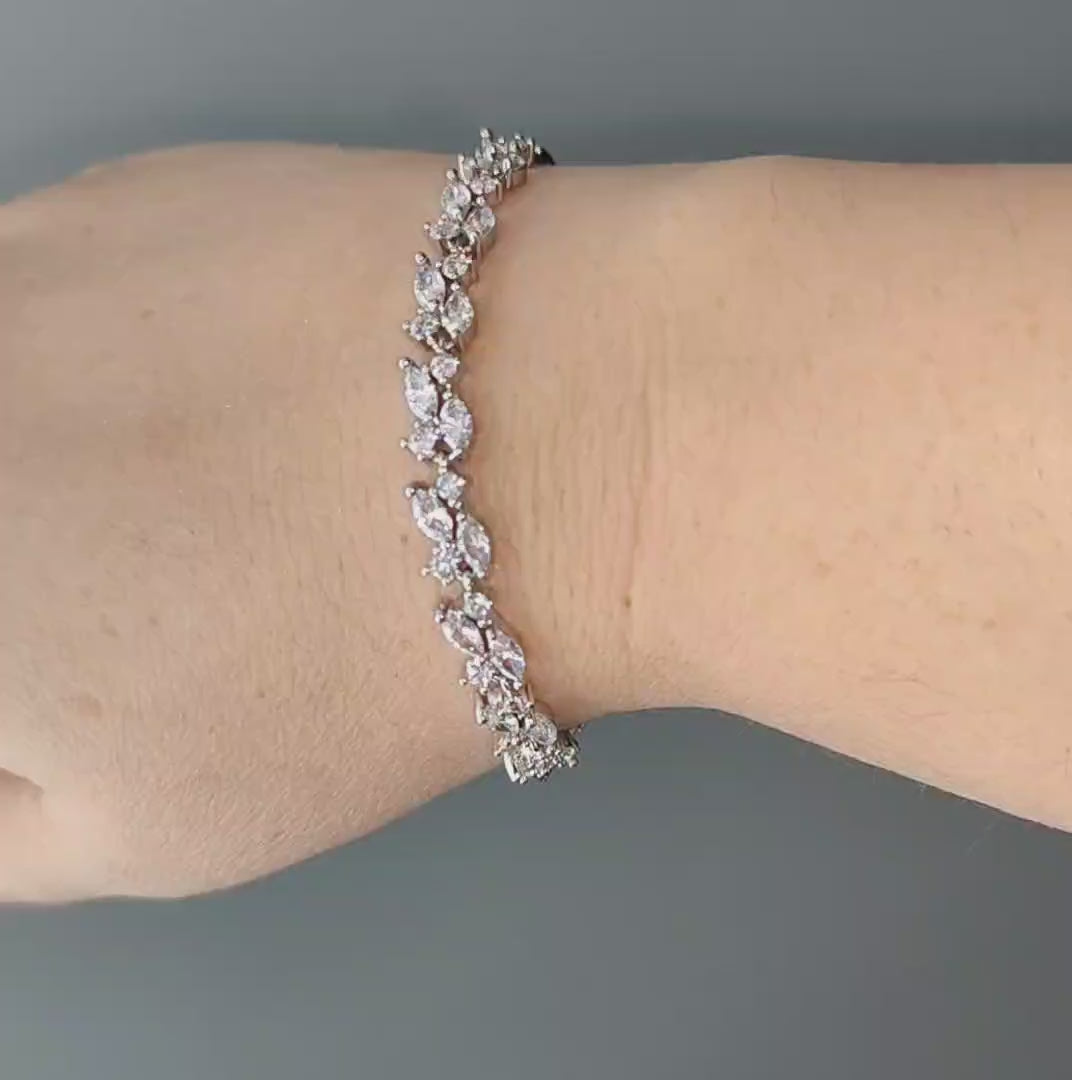 Dainty Marquise Leaf Wedding Bracelet