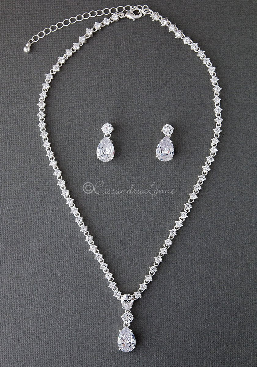 Wholesale Luxury Fashion Wedding Party Rhinestone Necklace Earrings Bracelet  Three-Piece Set