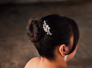 Small Crystal and Pearl Floral Hair Clip