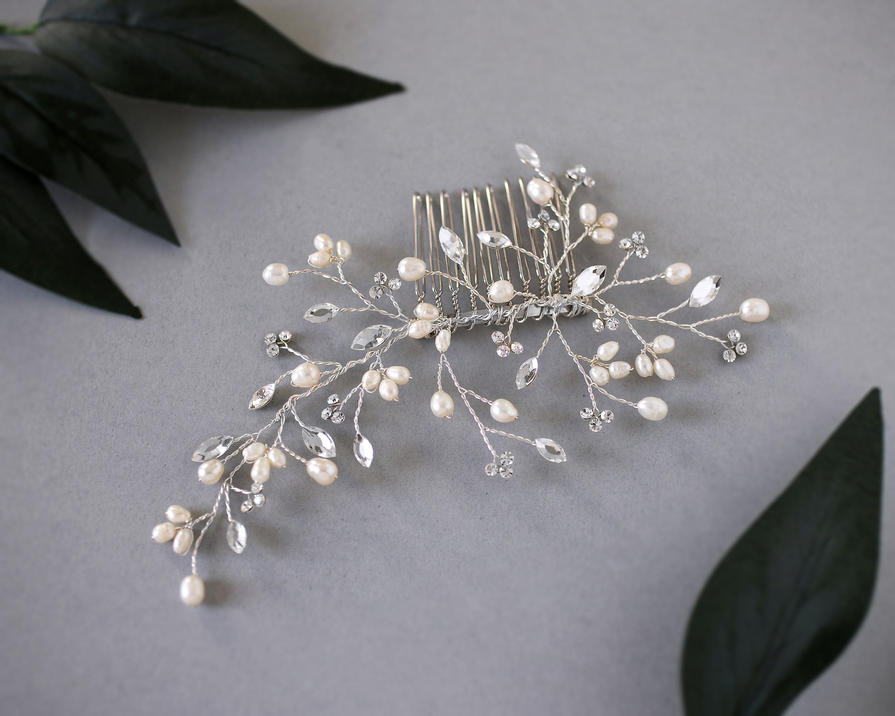 Aloha • Bridal Hair Comb accessory • wedding accessory • store fresh water Pearl hair comb • crystal quartz and fresh water pearls