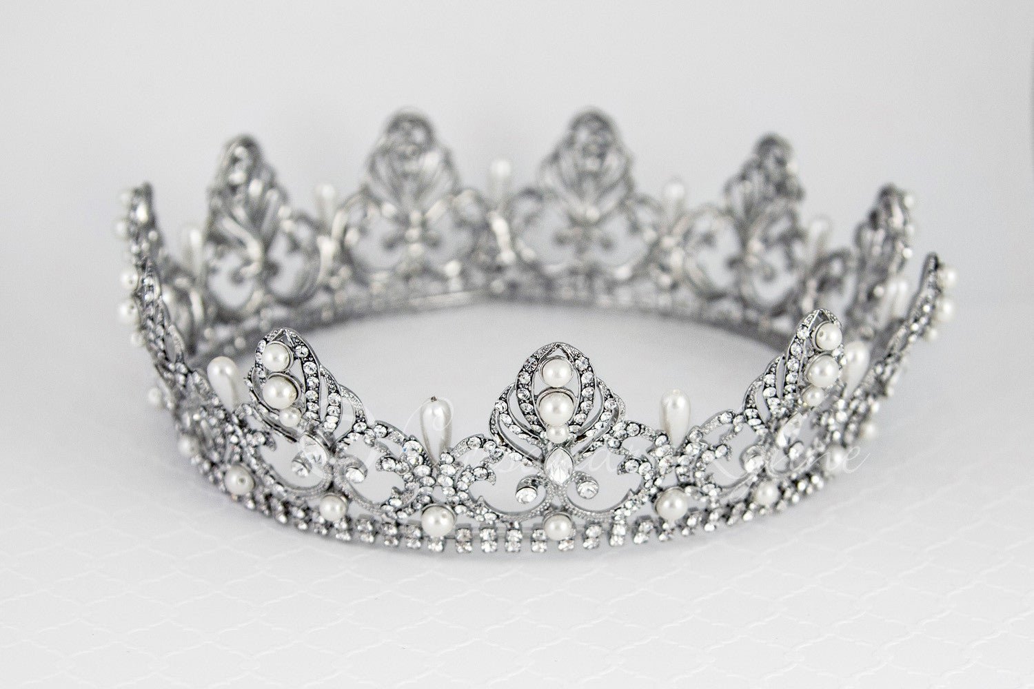 Full Circle Wedding Crown with Teardrop Pearls - Tiara - Cassandra Lynne