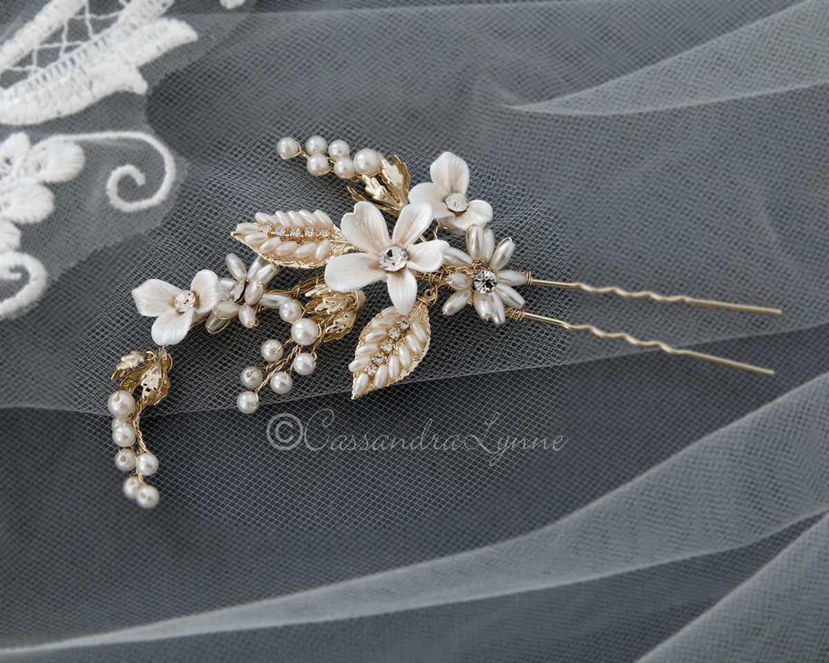 Light Gold Oat Pearl and Porcelain Bridal Hair Pin - Cassandra Lynne