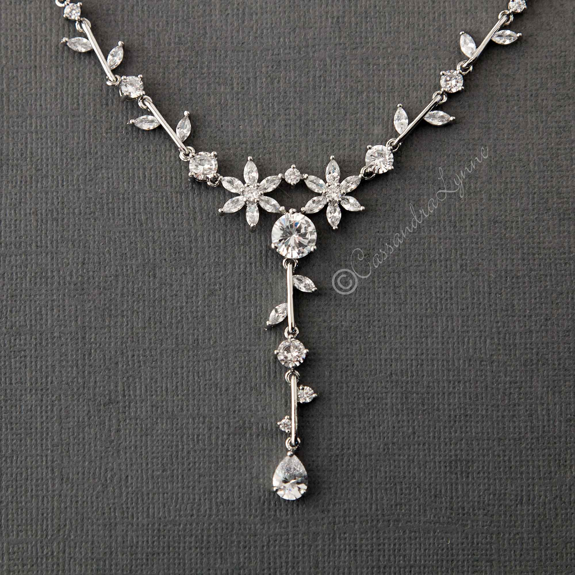 Minimalist Flowers Wedding Necklace Set - Necklace Set - Cassandra Lynne