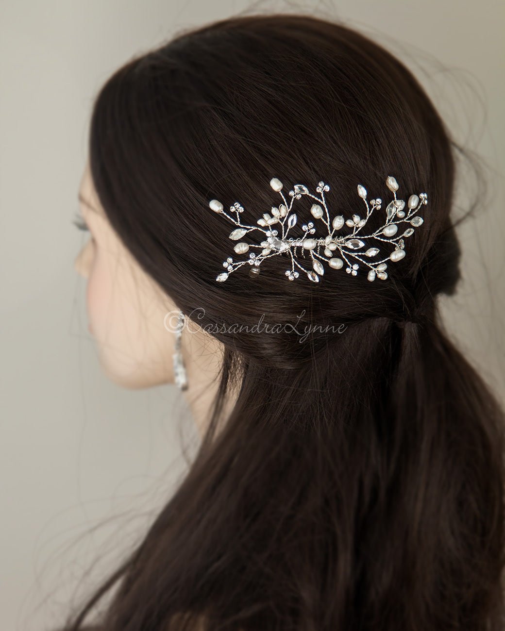 Pearl Bridal Hair Comb in Silver - Cassandra Lynne