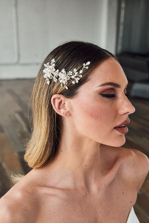 Freshwater Pearl Flowers Wedding Bridal hair Comb